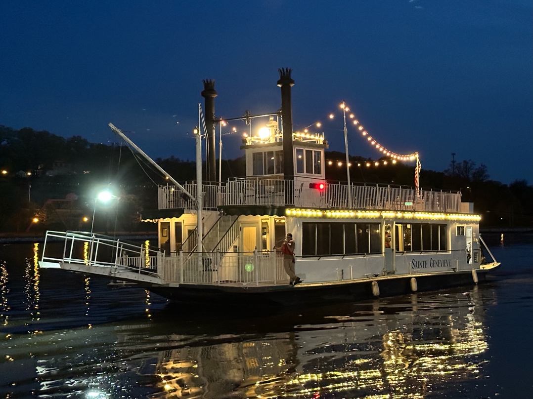 About – Ste. Genevieve Riverboat | Illinois Riverboat
